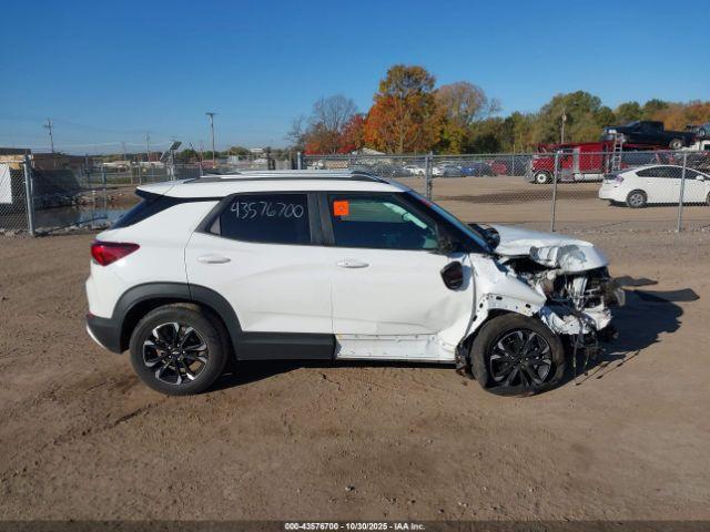 Chevrolet Trailblazer Fwd Lt Image 14