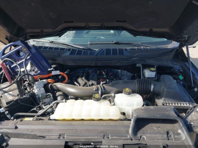 Ford F-150 Xlt Image 16