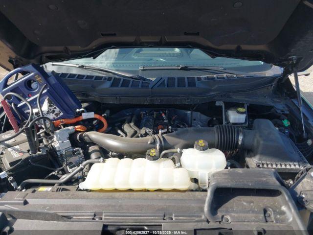 Ford F-150 Xlt Image 16