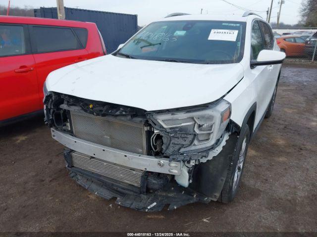 GMC Terrain Awd Slt Image 6