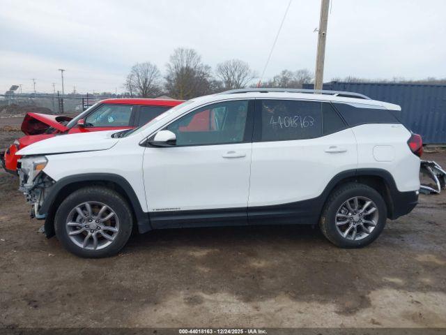 GMC Terrain Awd Slt Image 10