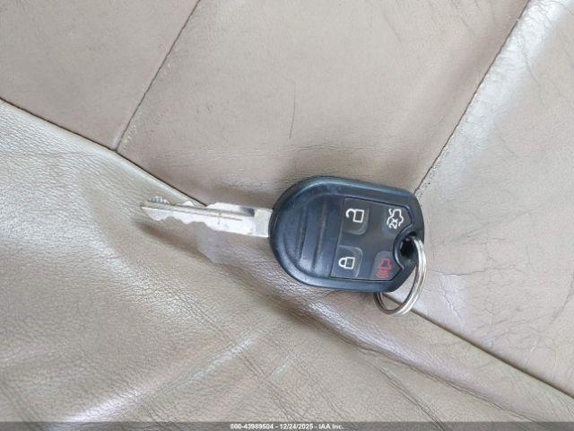 Ford Escape Limited Image 7