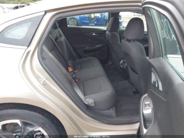 Chevrolet Malibu Fwd Lt Image 5