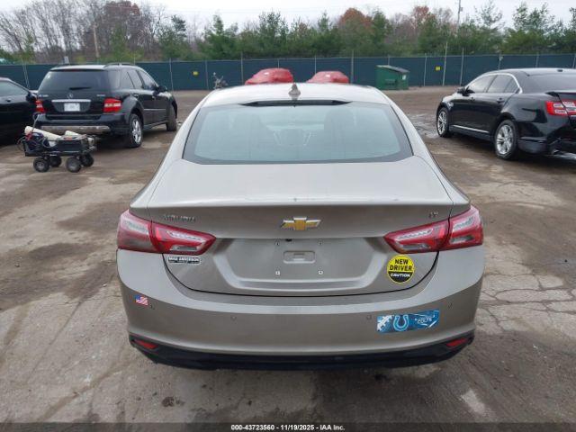 Chevrolet Malibu Fwd Lt Image 17