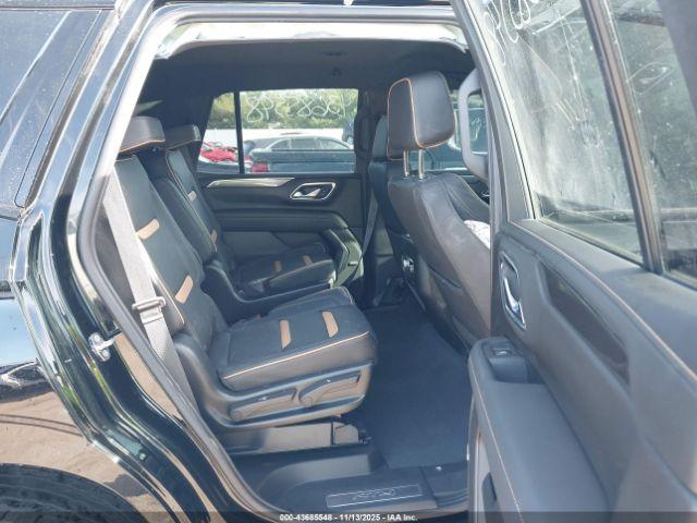 GMC Yukon 4wd At4 Image 13