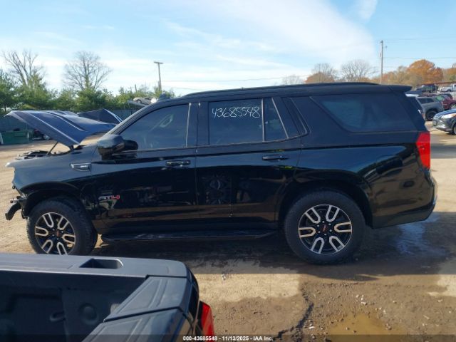 GMC Yukon 4wd At4 Image 9