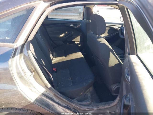 Ford Focus Se Image 15