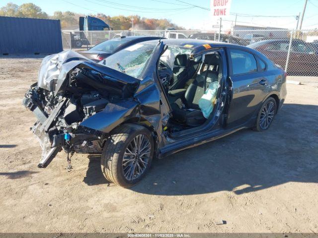 Kia Forte Gt-line Image 13