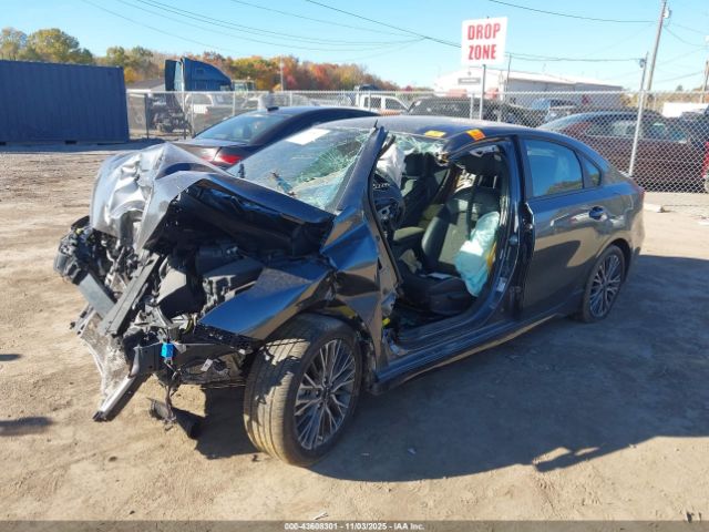 Kia Forte Gt-line Image 14