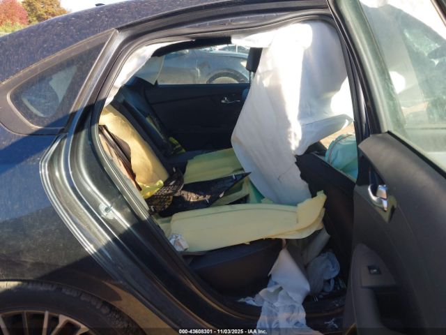 Kia Forte Gt-line Image 6