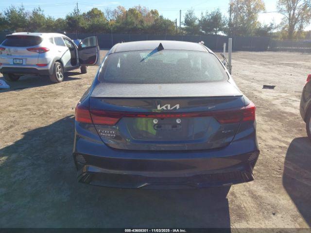 Kia Forte Gt-line Image 3