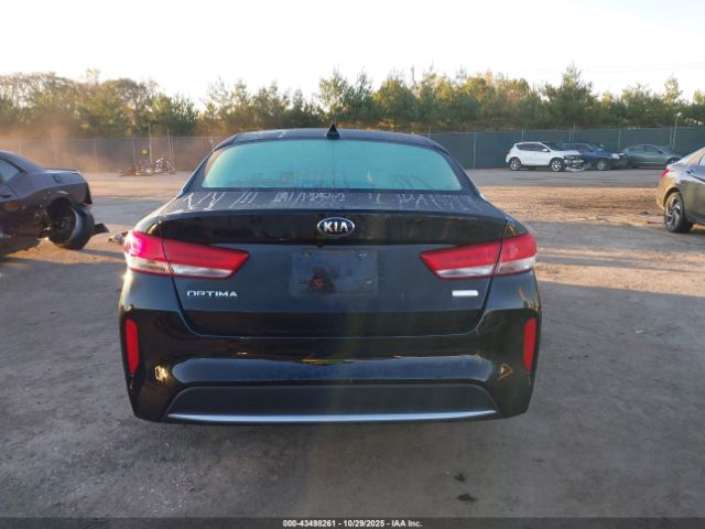 Kia Optima Image 2