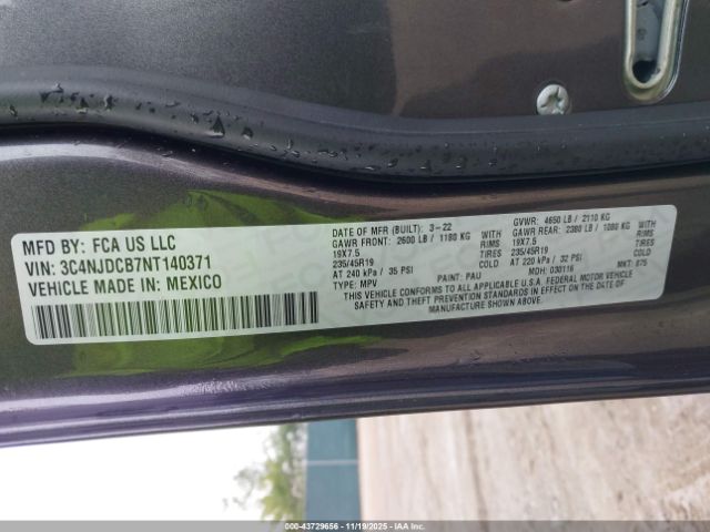 Jeep Compass Limited 4x4 Image 9