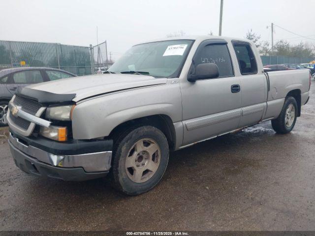 Chevrolet Silverado 1500 Ls Image 4