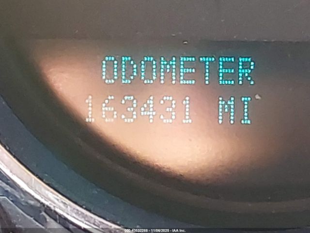 Chevrolet Silverado 1500 Lt Image 2