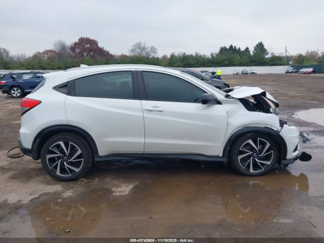 Honda HR-V Sport Image 16