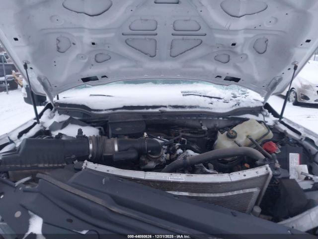 Ford F-350 Xl Image 3