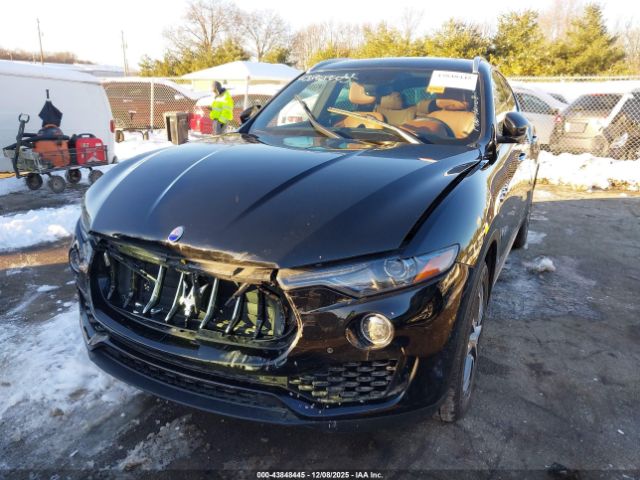 Maserati Levante S Image 8