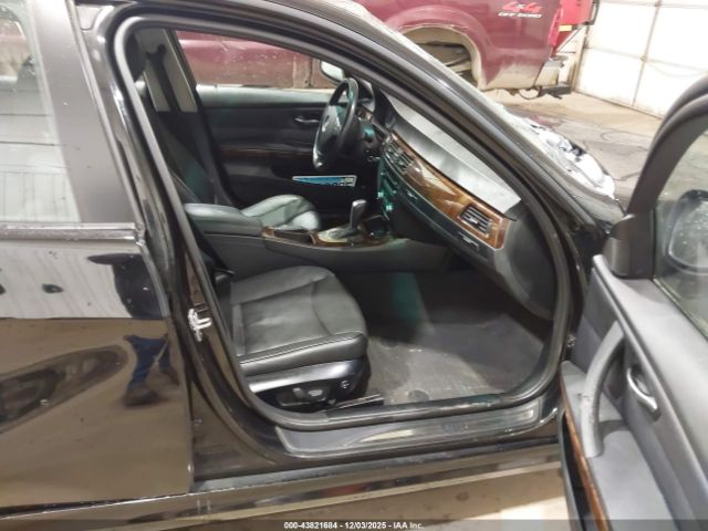 BMW 3 Series Xdrive Image 13