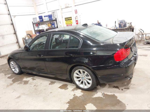 BMW 3 Series Xdrive Image 8