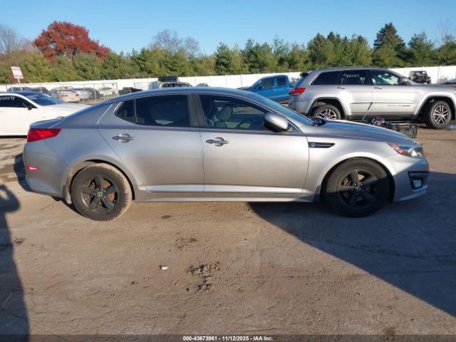 Kia Optima Lx Image 8