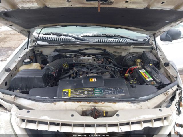 Ford Explorer Eddie Bauer Image 6