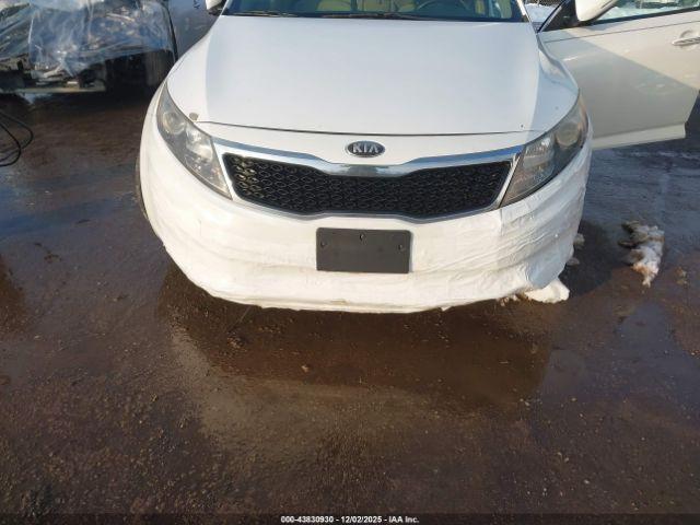 Kia Optima Lx Image 14