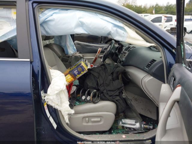 Toyota Highlander Limited V6 Image 7