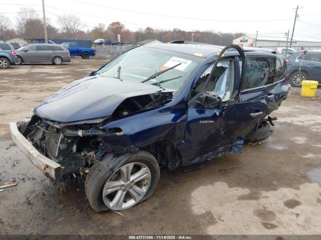 Toyota Highlander Limited V6 Image 4