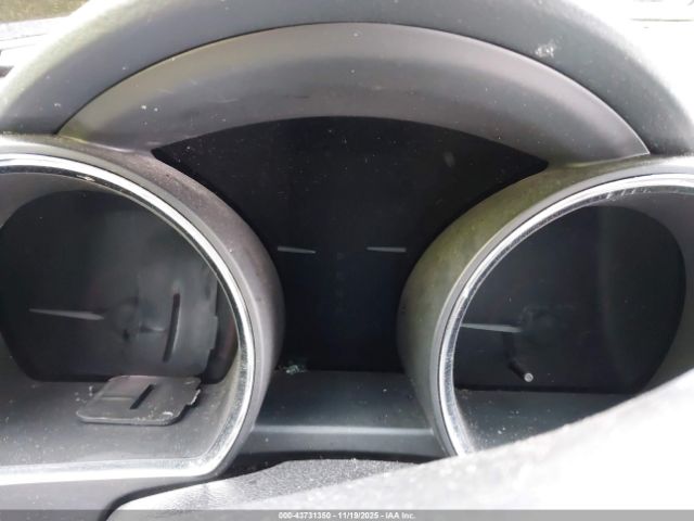 Toyota Highlander Limited V6 Image 3