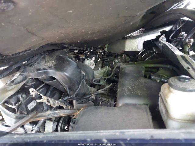 Toyota Highlander Limited V6 Image 10