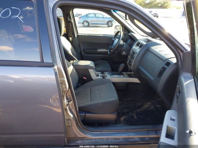 Ford Escape Xlt Image 6