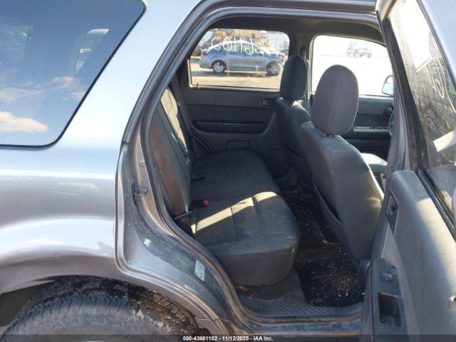 Ford Escape Xlt Image 5