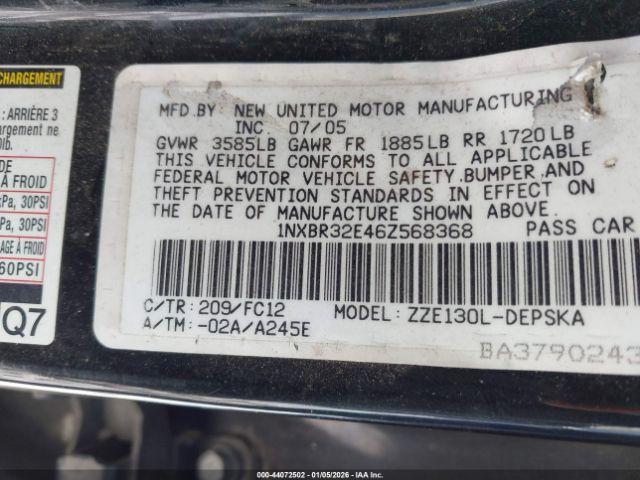 Toyota Corolla S Image 6