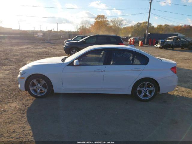 BMW 3 Series Image 12