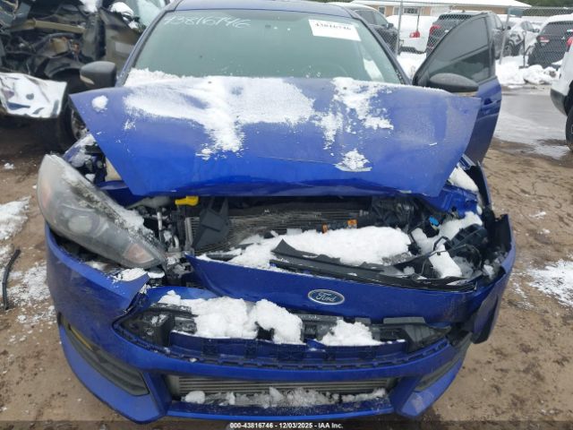 Ford Focus St Image 5