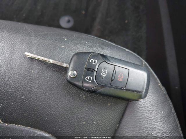 Ford Fusion Se Image 7