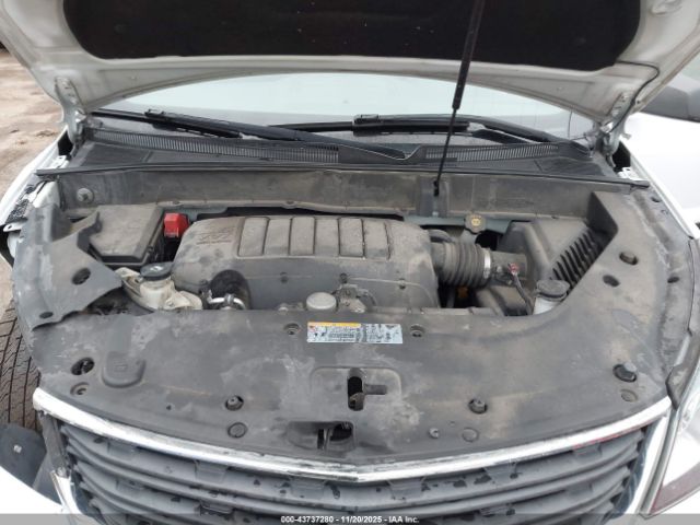 Chevrolet Traverse Ls Image 8