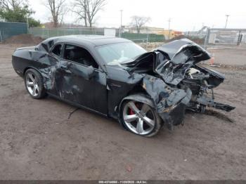  Salvage Dodge Challenger