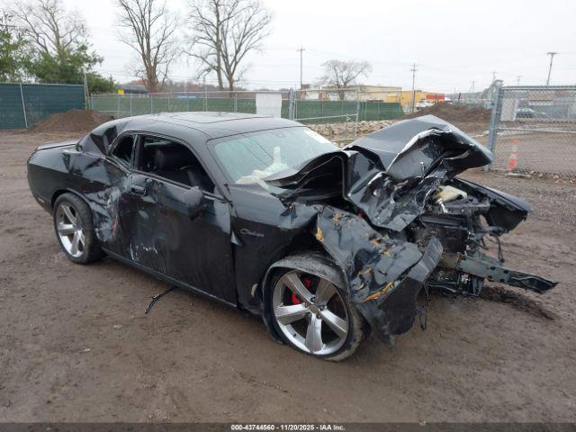 Dodge Challenger Image 5