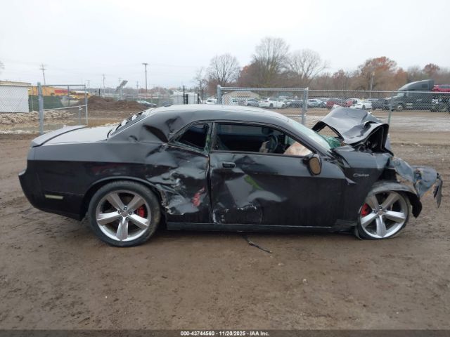 Dodge Challenger Image 12