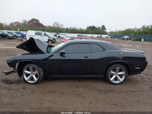Dodge Challenger Image 14