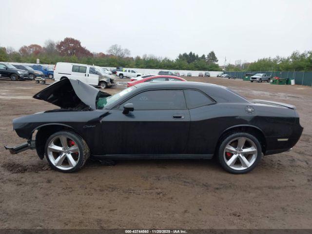Dodge Challenger Image 14