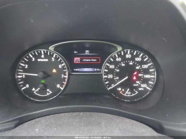 Nissan Pathfinder Sv 2wd Image 6