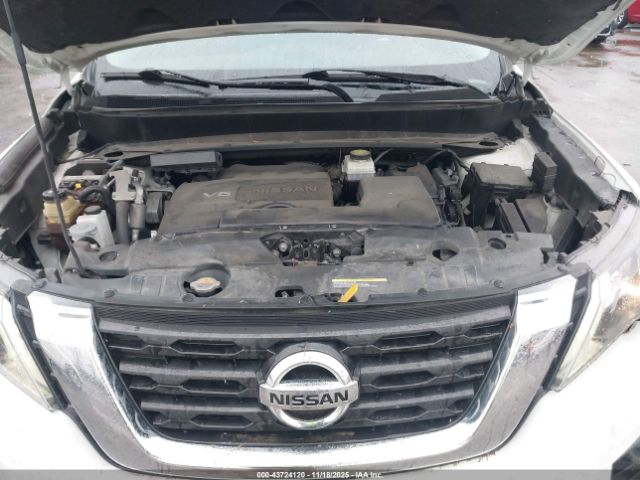 Nissan Pathfinder Sv 2wd Image 15