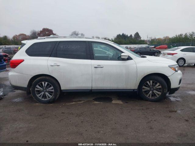 Nissan Pathfinder Sv 2wd Image 12