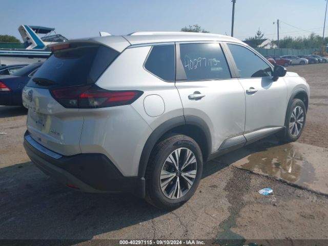 Nissan Rogue Sv Intelligent Awd Image 3