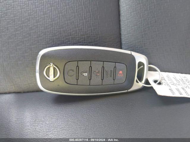 Nissan Rogue Sv Intelligent Awd Image 10