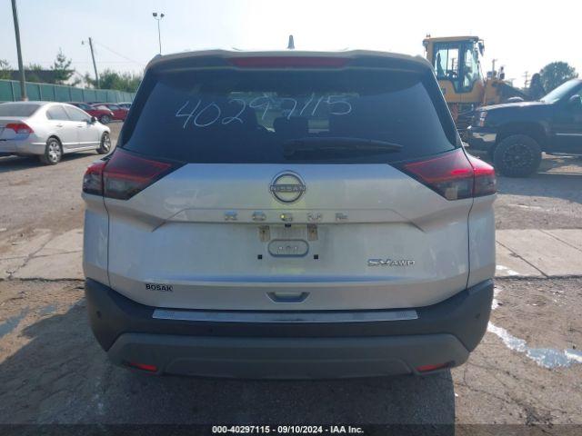 Nissan Rogue Sv Intelligent Awd Image 16