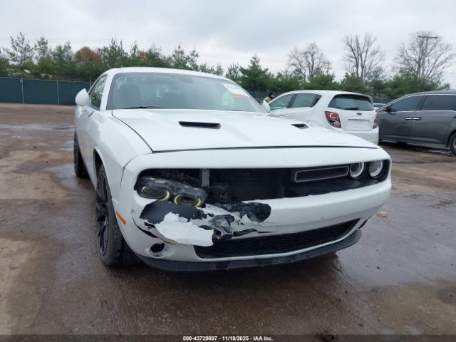 Dodge Challenger Sxt Image 5